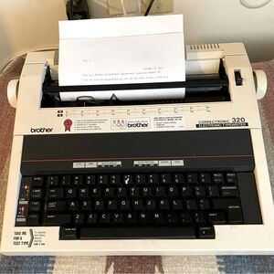 Brother Correctronic 320 Electronic Typewriter - Black and White